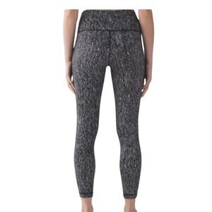 Lululemon High Times Leggings Luon Suited Jacquard Black‎ White Size 4